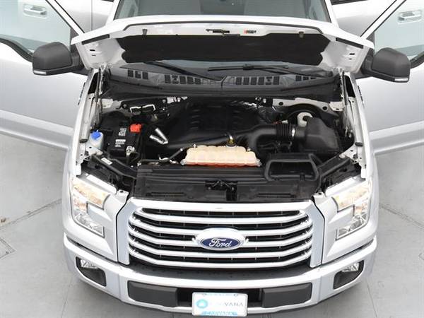 2016 Ford F150 SuperCrew Cab XLT Pickup 4D 5 1/2 ft pickup Silver - for sale in Memphis, TN – photo 4
