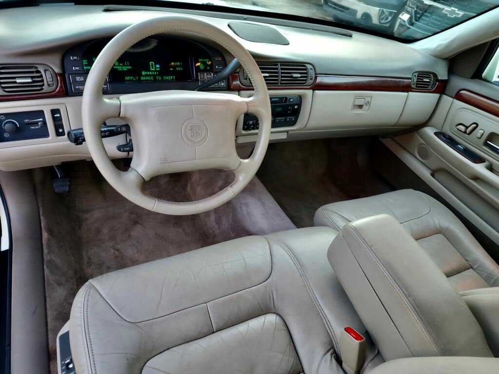 1998 Cadillac DeVille Sedan FWD for sale in Gainesville, GA – photo 13