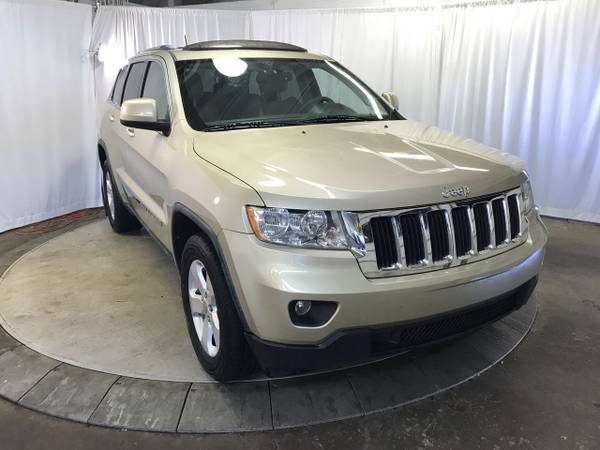 2011 Jeep Cherokee 4 Wheel Drive, Back up Cam, Guaranteed Approval!! for sale in Tallmadge, OH