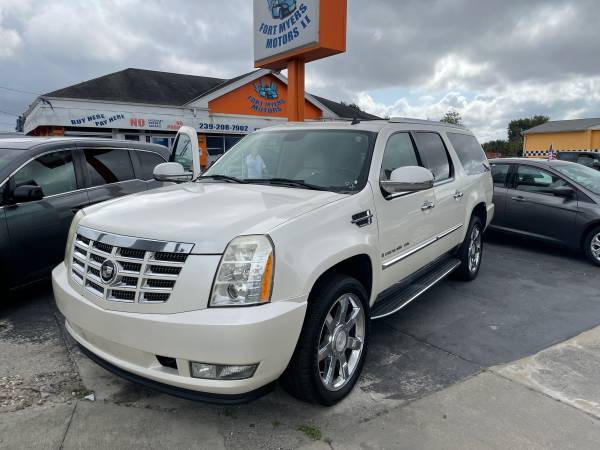 2007 CADILLAC ESCALADE 160kmiles 9500 for sale in Fort Myers, FL – photo 2