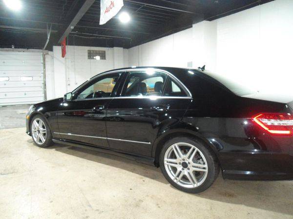 2010 MERCEDES-BENZ E-CLASS E350 4MATIC - FINANCING AVAILABLE-Indoor... for sale in PARMA, OH – photo 8