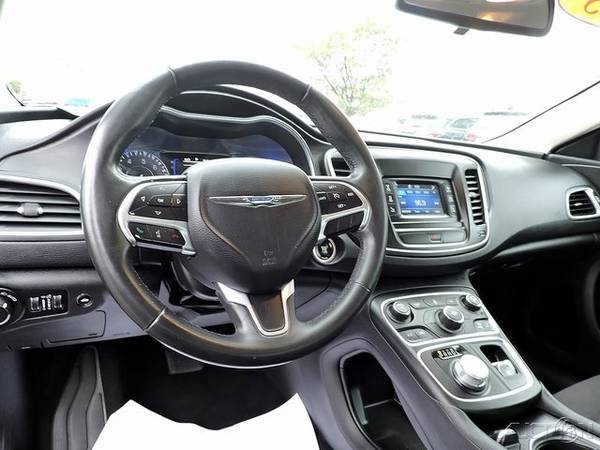 2015 Chrysler 200 Limited SKU: VT19619A Chrysler 200 Limited - cars & for sale in Orchard Park, NY – photo 7