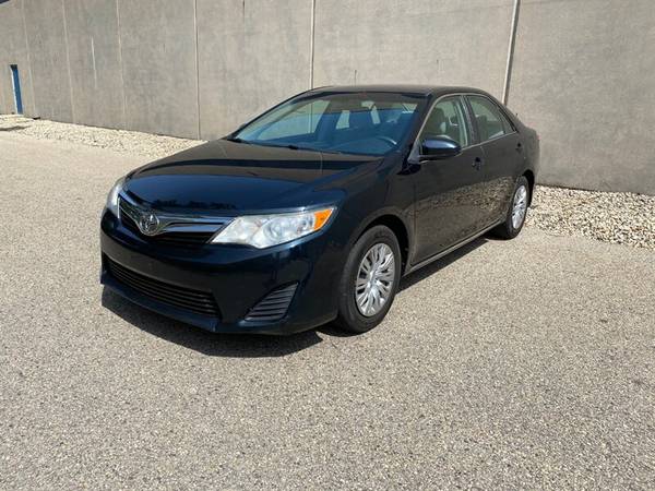 2014 Toyota Camry L: DESIRABLE Blk/Blk ** 4 Cylinder = GREAT MPG **... for sale in Madison, WI – photo 16