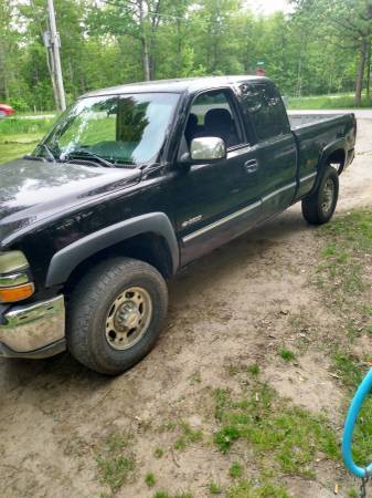 2000 Chevy Silverado 2500 LS 6 0 4Wd V8 As Is - - by for sale in Houghton Lake Heights, MI
