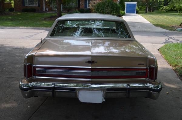 1979 Lincoln Town Car - cars & trucks - by owner - vehicle... for sale in Cincinnati, OH – photo 3