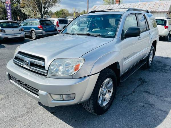 2005 Toyota 4Runner Automatic 4x4 Low Mileage Excellent Condition for sale in Harrisonburg, VA