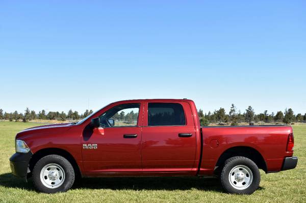 2014 RAM 1500 4WD Crew Cab Tradesman 5 1/2 ft bed**LOW MILES** for sale in Redmond, OR – photo 6