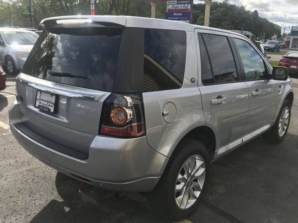 2015 LAND ROVER LR2 SE for sale in Cross Plains, WI – photo 3