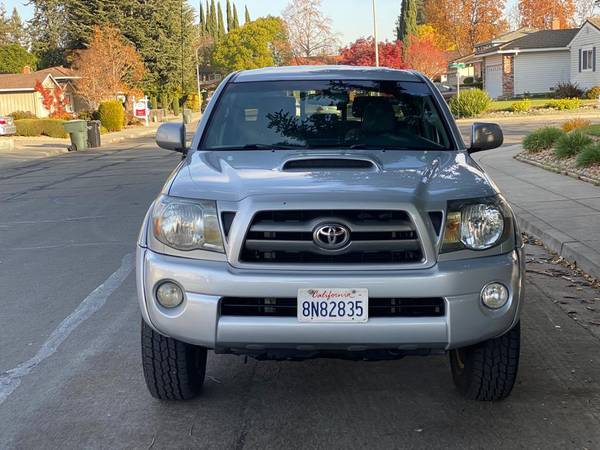 2010 Toyota Tacoma V6 Double Cab 4WD TRD package - Low miles - 1... for sale in Santa Clara, CA – photo 2
