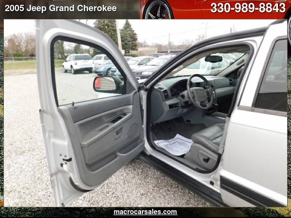 2005 Jeep Grand Cherokee Laredo 4dr 4WD SUV with - cars & trucks -... for sale in Akron, OH – photo 11