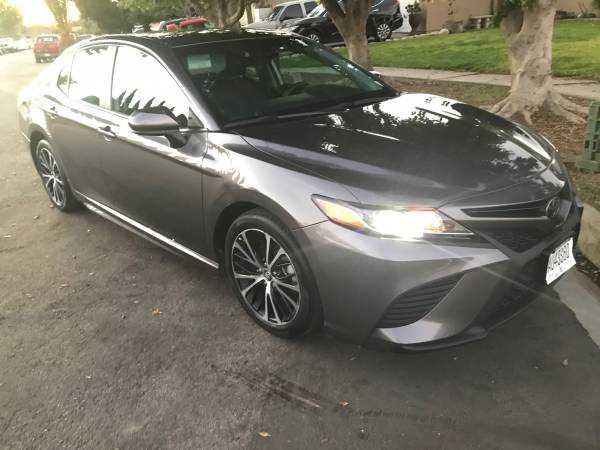 2018 Toyota Camry - cars & trucks - by owner - vehicle automotive sale for sale in Baldwin Park, CA