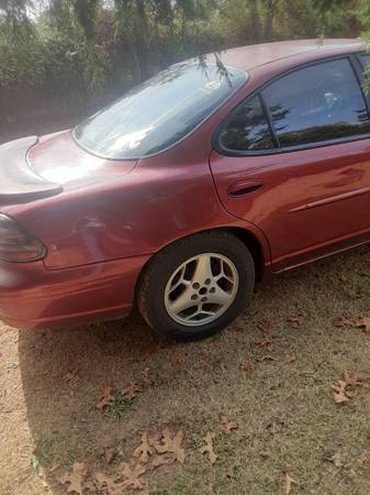 2006 Pontiac Grand Prix - cars & trucks - by owner - vehicle... for sale in Harrison, AR – photo 2