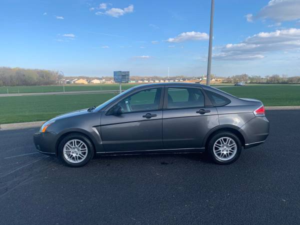 Ford Focus SE for sale in Avalon, WI – photo 3
