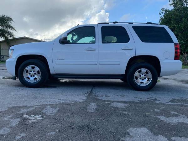 2013 Chevrolet Chevy Tahoe LS 4x2 4dr SUV GUARANTEED APPROVAL! -... for sale in Miami, FL – photo 2