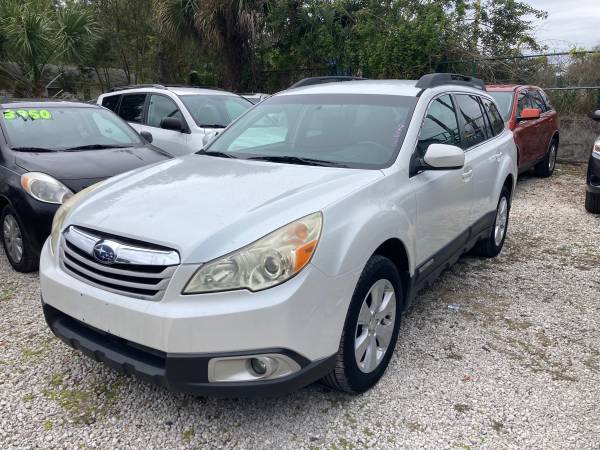 2011 Subaru Outback Premium AWD SUV 6-Speed Manual for sale in WINTER SPRINGS, FL