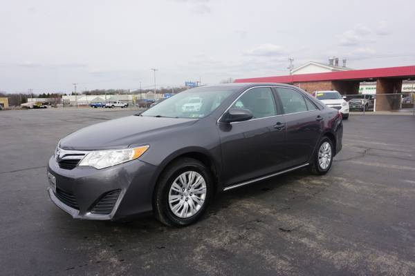 2013 Toyota Camry 4dr Sdn I4 Auto XLE (Natl) - - by for sale in Greenville, PA – photo 3