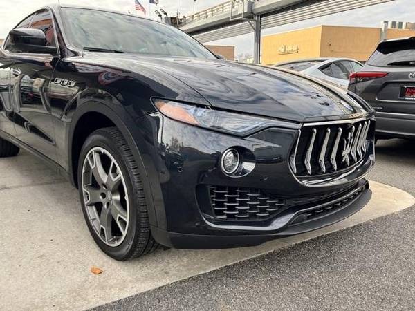 2018 Maserati Levante Base - - by dealer - vehicle for sale in Brooklyn, NY – photo 9