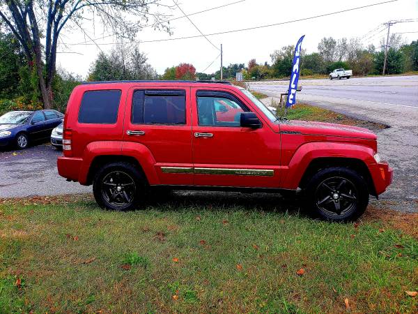 08 Jeep Liberty Limited 4x4 for sale in Cohoes, NY – photo 11