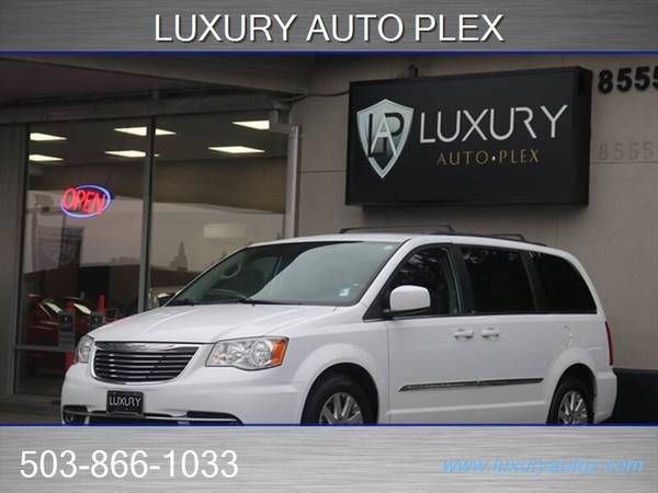 2014 Chrysler Town & Country Touring Van for sale in Portland, OR