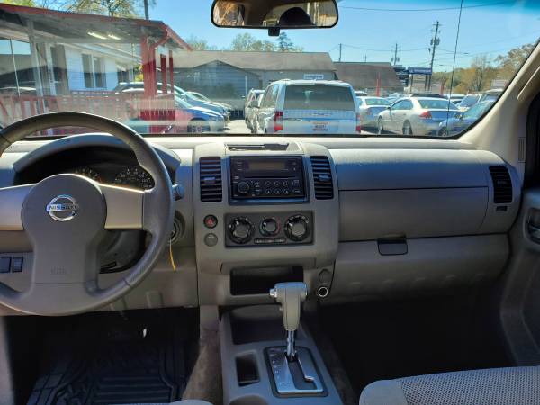 2005 Nissan frontier with 149miles - cars & trucks - by owner -... for sale in Atlanta, GA – photo 5
