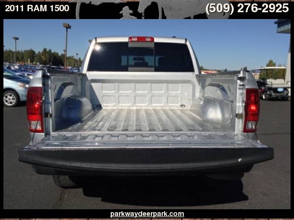 2011 RAM 1500 4WD Crew Cab 140.5 for sale in Deer Park, WA – photo 18