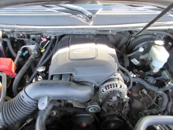 2007 Chevrolet Suburban 4WD 4dr 1500 LTZ for sale in Moorhead, MN – photo 15