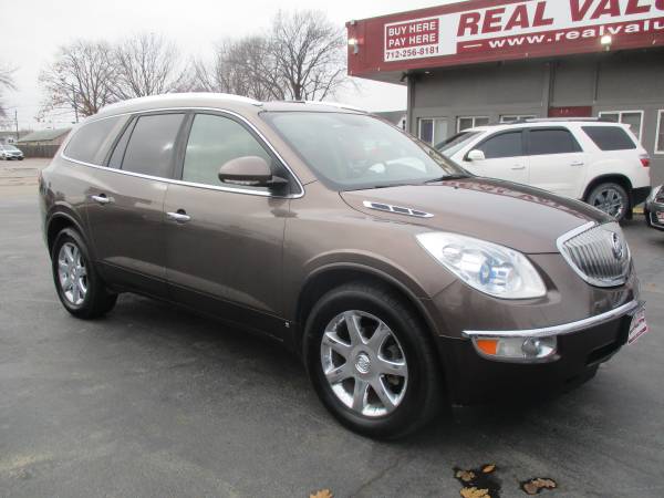 2008 Buick Enclave CXL AWD- Leather EASY BUY HERE PAY HERE FINANCING... for sale in Omaha, NE – photo 7