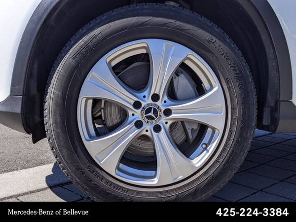 2017 Mercedes-Benz GLC GLC 300 AWD All Wheel Drive SKU:HF259306 -... for sale in Bellevue, WA – photo 23