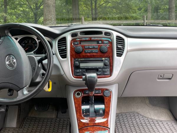 2005 Toyota Highlander Limited for sale in Cheswick, PA – photo 7