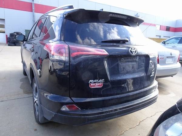 2018 Toyota RAV4 LE Black - cars & trucks - by dealer - vehicle... for sale in Cedar Falls, IA – photo 6