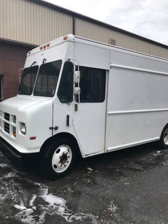Step van Diesel service or utility truck for sale in Milford, CT – photo 4