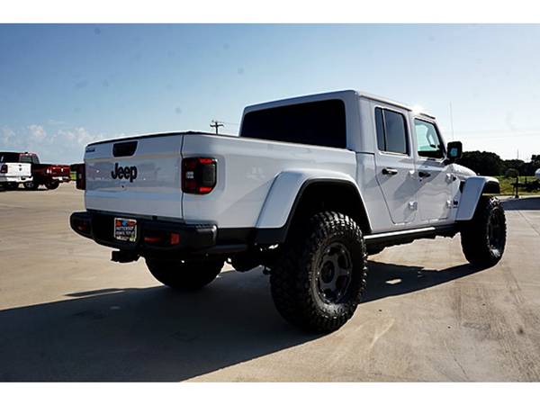 2020 Jeep Gladiator Rubicon - cars & trucks - by dealer - vehicle... for sale in Bowie, TX – photo 3