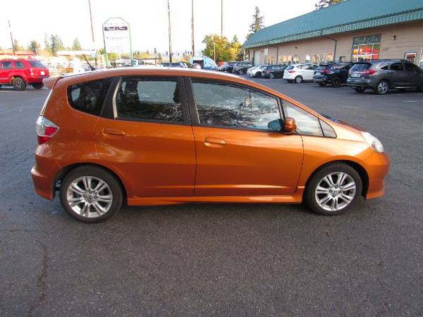 09 HONDA FIT + NAVIGATION + ONE OWNER + CARFAX + NAVIGATION - cars &... for sale in WASHOUGAL, OR – photo 4