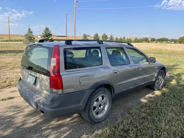 2001 Volvo XC70 XC-70 Cross Country - All Wheel Drive - cars & for sale in Severance, CO – photo 4