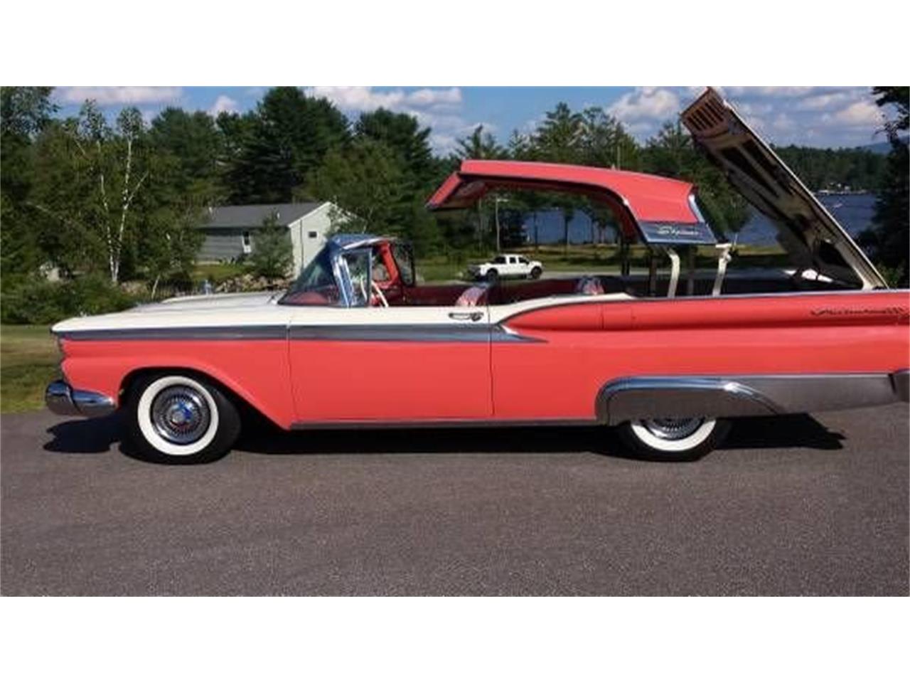 For Sale at Auction: 1959 Ford Skyliner for sale in Saratoga Springs, NY – photo 43