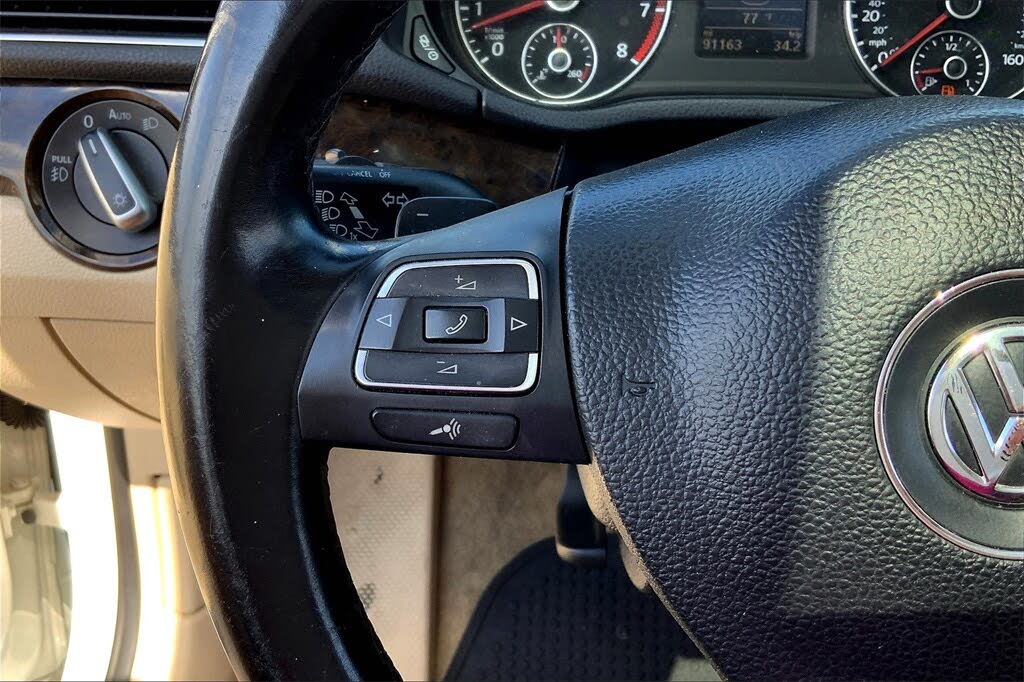 2015 Volkswagen Passat SEL V6 Premium for sale in Paola, KS – photo 15