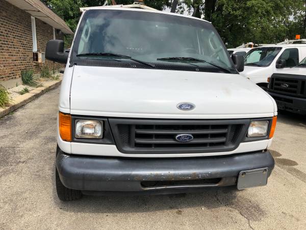 2006 Ford Econoline E150 103k miles Good mechanical condition - cars... for sale in Bridgeview, IL – photo 3