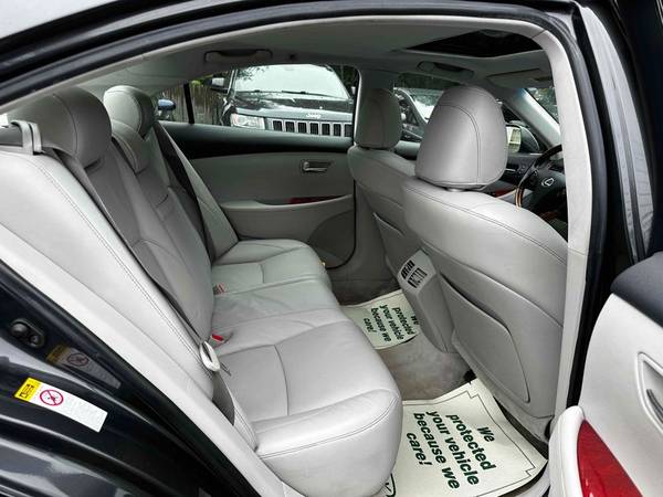 2007 Lexus ES 350 Premium V6 Auto loaded roof 30mpg 151000 miles for sale in Walpole, RI – photo 20