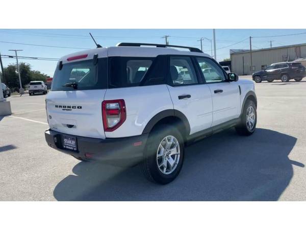 2022 Ford Bronco Sport Base, LOW MILES, 4WD, APPLE CARPLAY - cars & for sale in Eastland, TX – photo 9