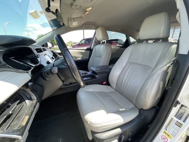 2013 Toyota Avalon XLE for sale in Lexington, KY – photo 4
