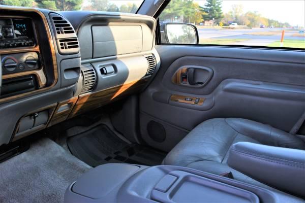 **RUST FREE**OUT OF STATE**1999 CHEVROLET TAHOE LT**120,000 MILES!**... for sale in Lakeland, MN – photo 18