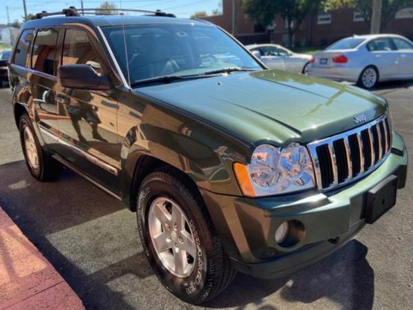 2007 Jeep Grand Cherokee Limited 4WD - cars & trucks - by dealer -... for sale in Salem, VA – photo 4