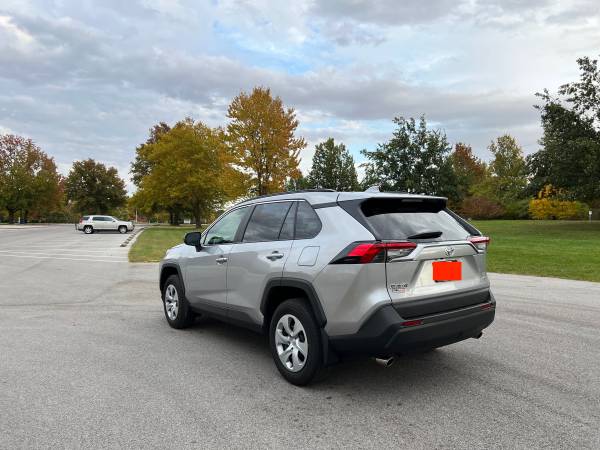 2019 Toyota RAV4 SUV AWD (Silver) for sale in Perrysburg, OH – photo 2