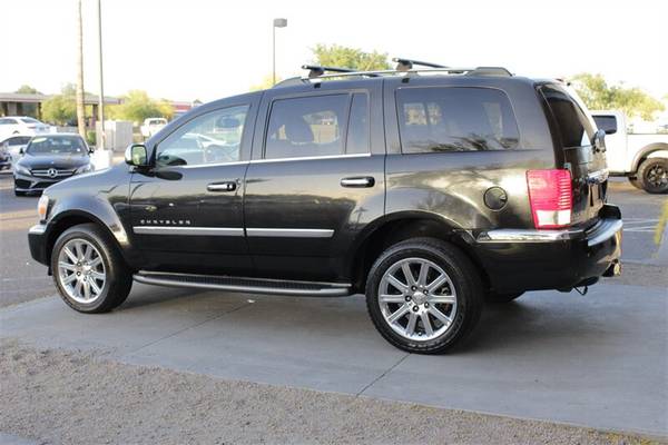 15807B - 2007 Chrysler Aspen Limited CARFAX 1-Owner 07 suv - cars & for sale in Phoenix, AZ – photo 10