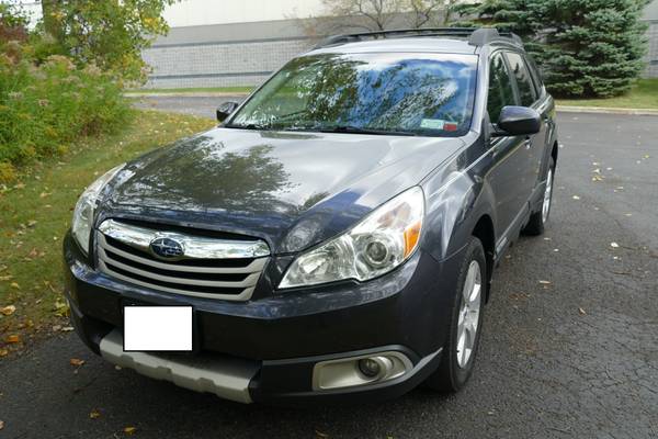 2011 SUBARU OUTBACK 2.5 Limited PZEV for sale in Buffalo, NY – photo 3