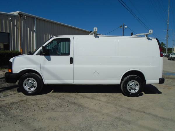 2016 CHEVROLET EXPRESS G2500 CARGO VAN for sale in Columbia, NC – photo 2