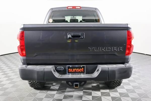 LIFTED TRUCK 2016 Toyota Tundra 4x4 4WD Crew cab SR5 CrewMax F150 for sale in Sumner, WA – photo 7