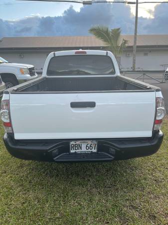 2010 Toyota Tacoma only 15, 200! - - by dealer for sale in Hilo, HI – photo 3