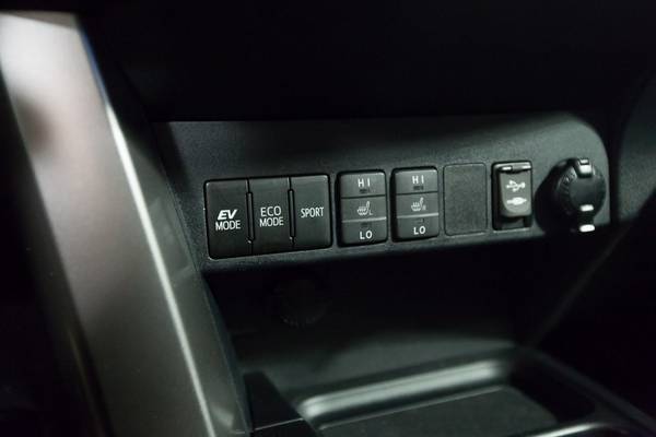 2017 Toyota RAV4 Hybrid AWD All Wheel Drive Electric RAV 4 Limited SUV for sale in Beaverton, OR – photo 13