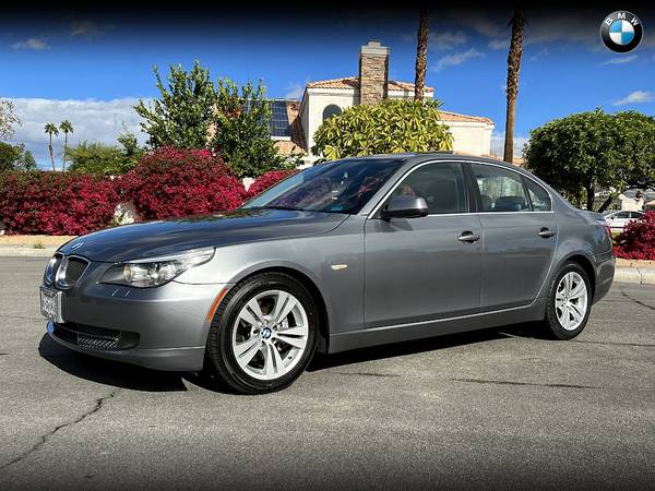 2010 BMW 528i Sedan at an EXCEPTIONAL VALUE - - by for sale in Palm Desert , CA